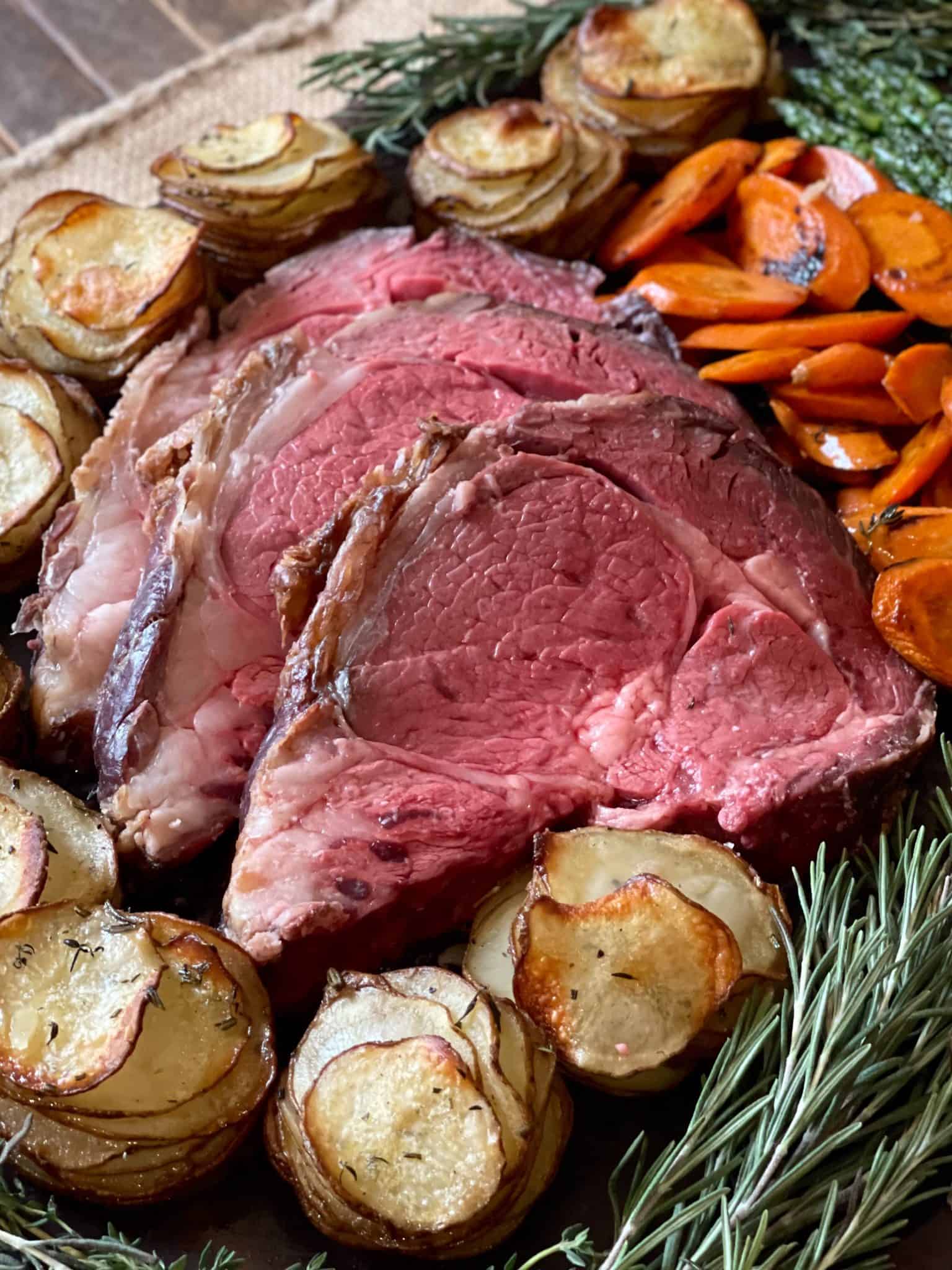 How to Cook Standing Rib Roast